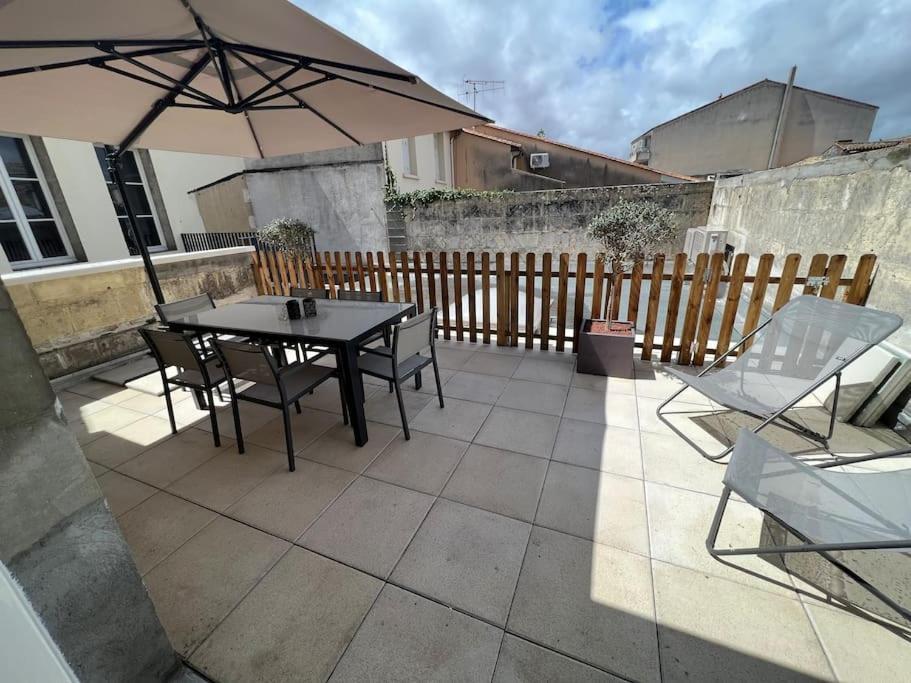 Appartement Centre Ville * Terrasse * Clim * Wifi * Haut De Gamme * Angoulême Esterno foto